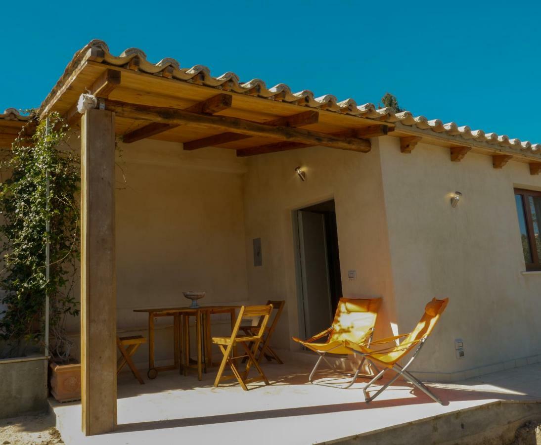 La Casa Del Miele Di Borgo Carbone Villa Locri Exterior foto